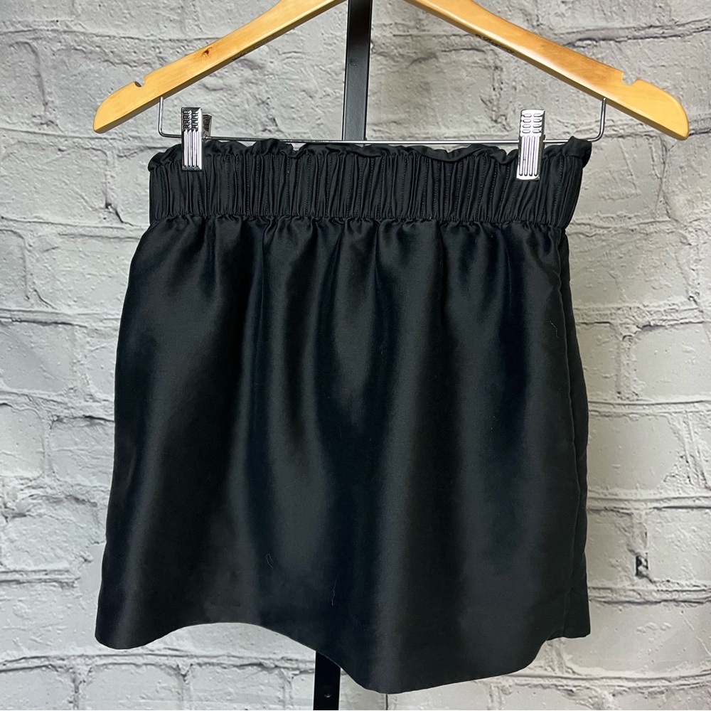 COS Black Mini Skirt. Elastic waistband with two side pockets. - Picture 3 of 7